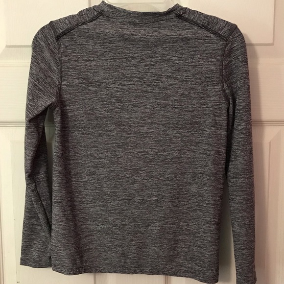 Russell Athletic Active LS Shirt Boys Small 6-7 - Picture 6 of 8